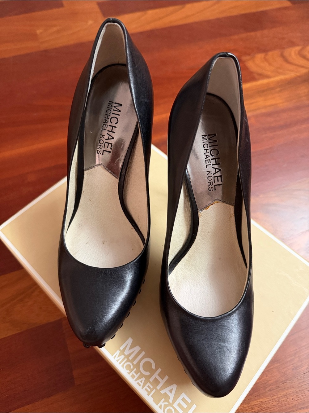 Michael Kors Black Leather Pointed-Toe Pumps